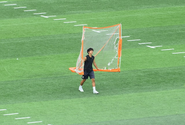 对比